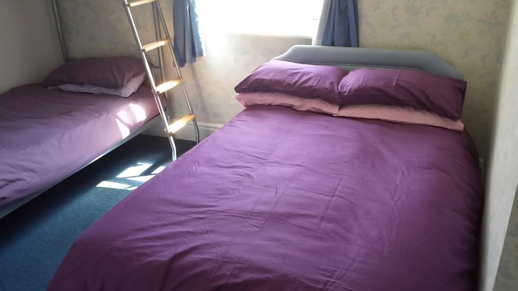 Airedale Hotel Blackpool Room photo