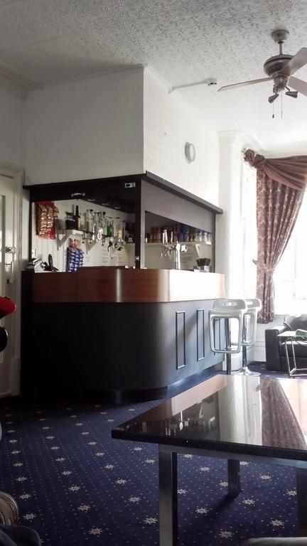 Airedale Hotel Blackpool Exterior photo